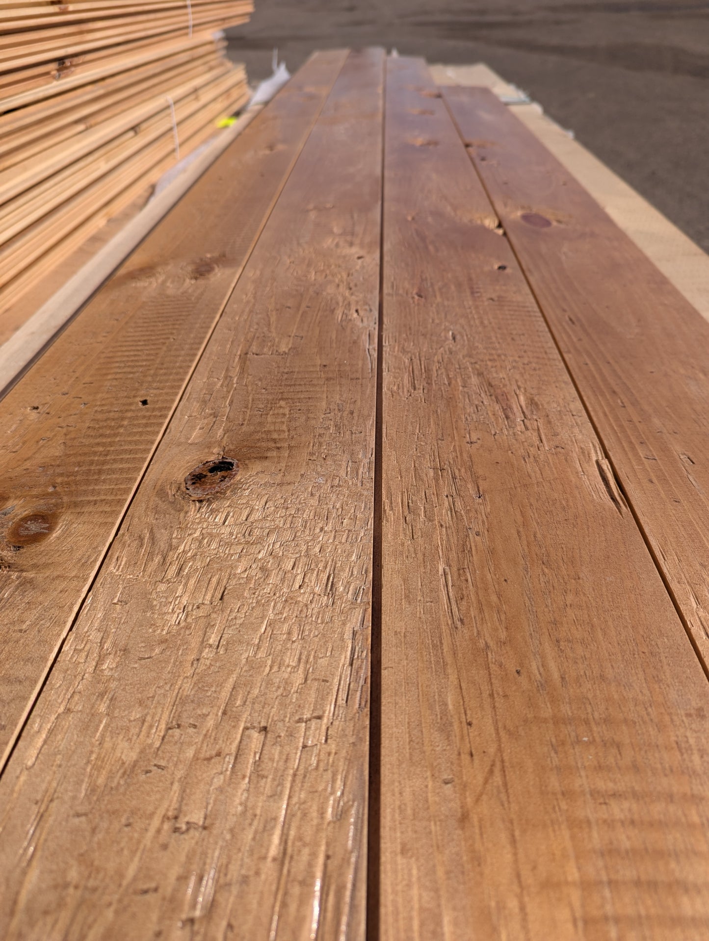 Clearance - Rustic 1in x 6in Pine - End-Matched - With Nail Holes - Pre-Finished "Caramel" - Random Lengths - Bundle