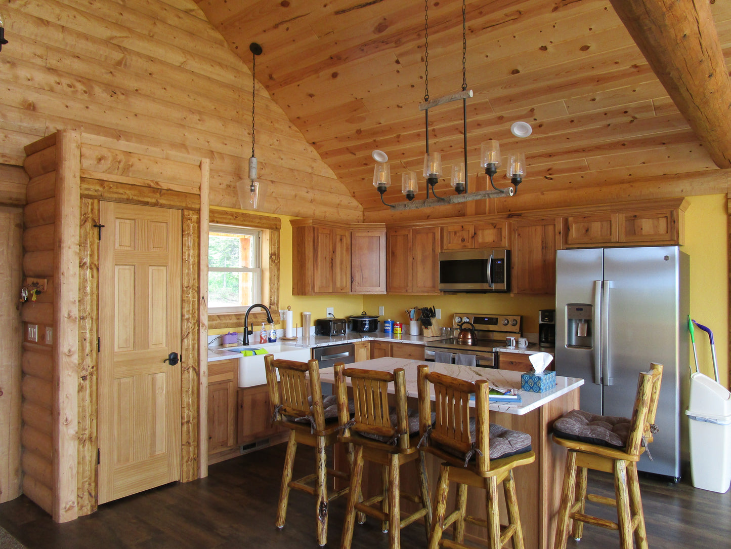 2" x 8" Milled Quarter Log Siding - Shiplap - Peeled - #409