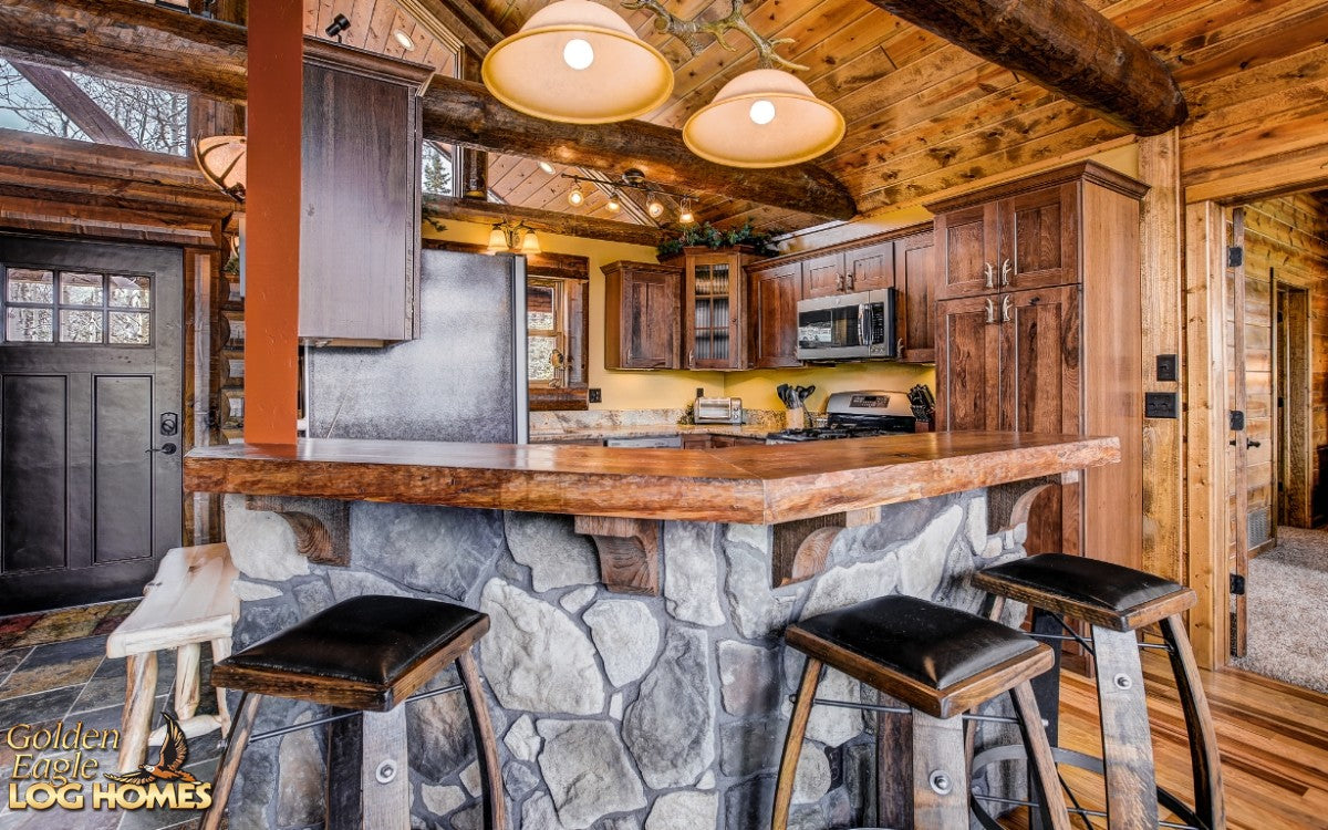 round long rustic log timber tree like tie beam beams rafter rafters ceiling great room loft pine golden eagle log home mart tod sharon jay sarah zachary zack zak zac zach parmeter beam beam beam beam beam log beam round beam tree beam