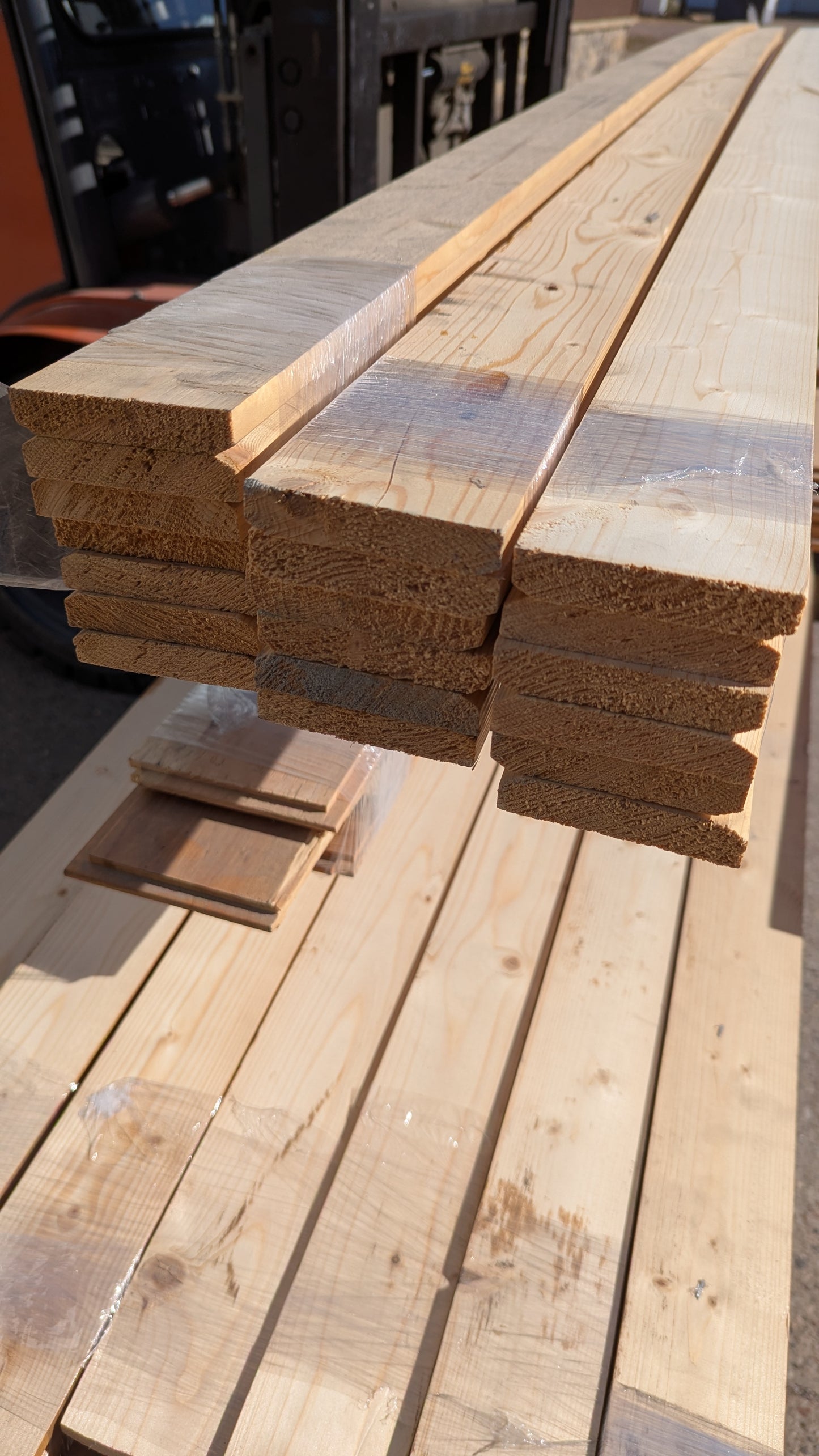 Clearance - 1" x 4" x 14' Beveled Trim - Pre-finished Clear